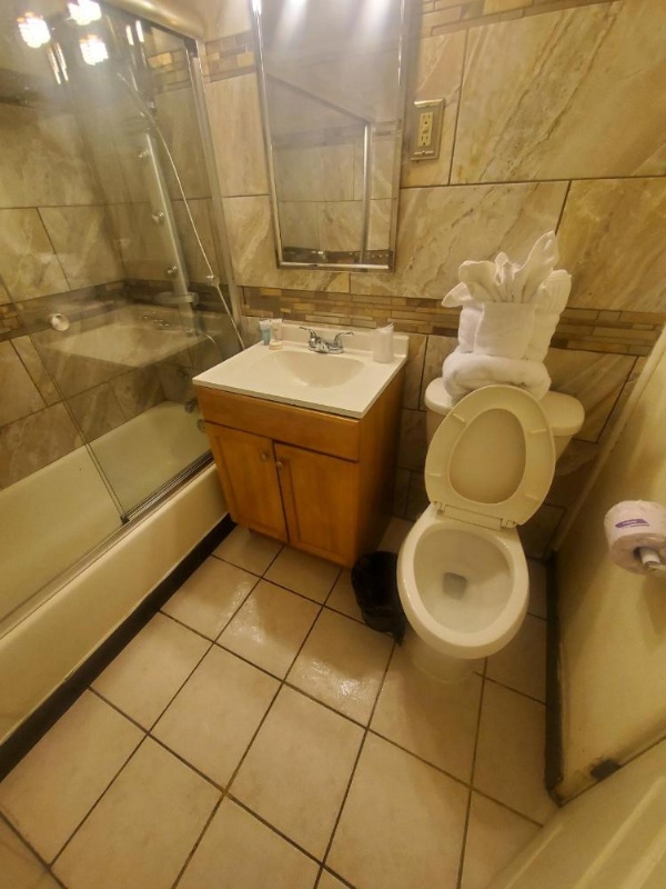 Desert Hills Motel image 11